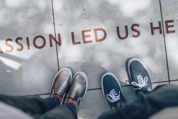 Headfonics - About Us