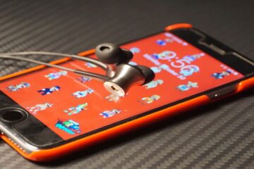 1MORE Dual Driver ANC Lightning IEM