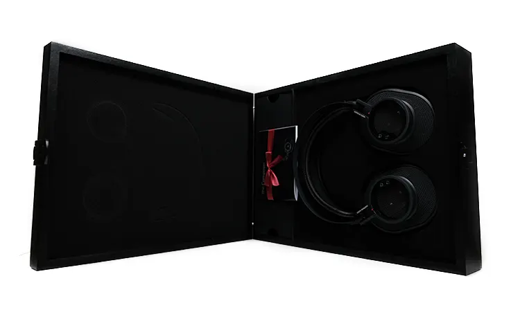 Austrian Audio The Composer display box