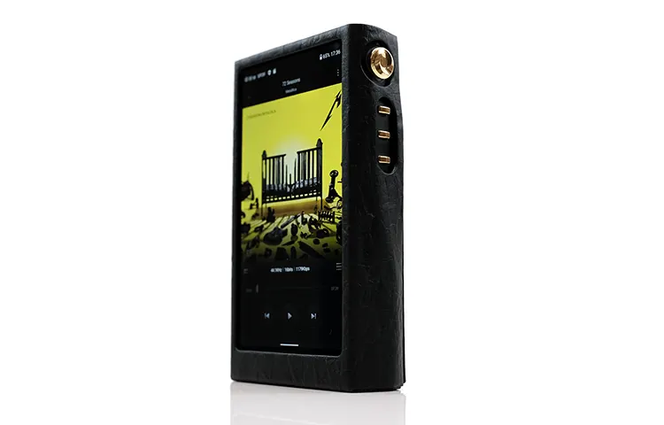 Cayin N6iii with carrying case on