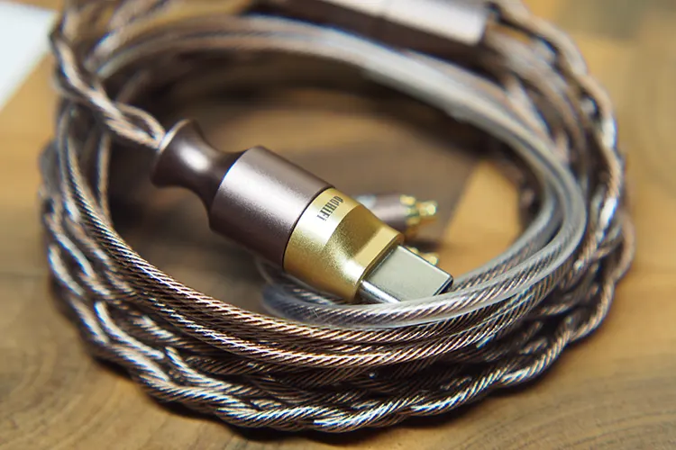 ddHiFi M130B rolled up