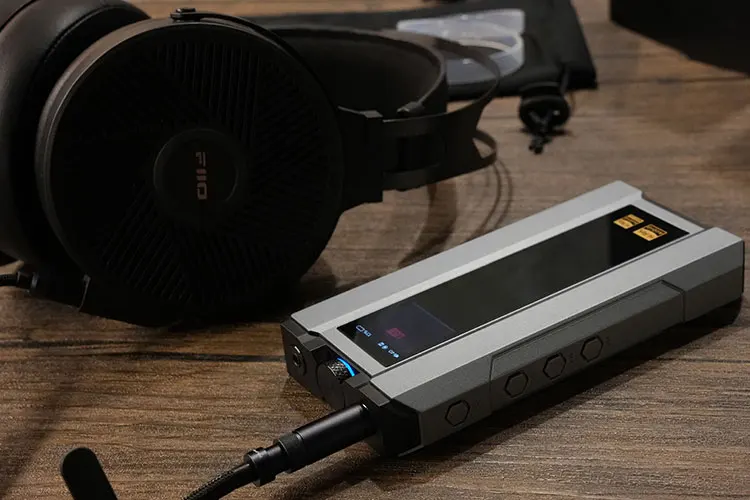 FiiO Q15 paired with FiiO FT5