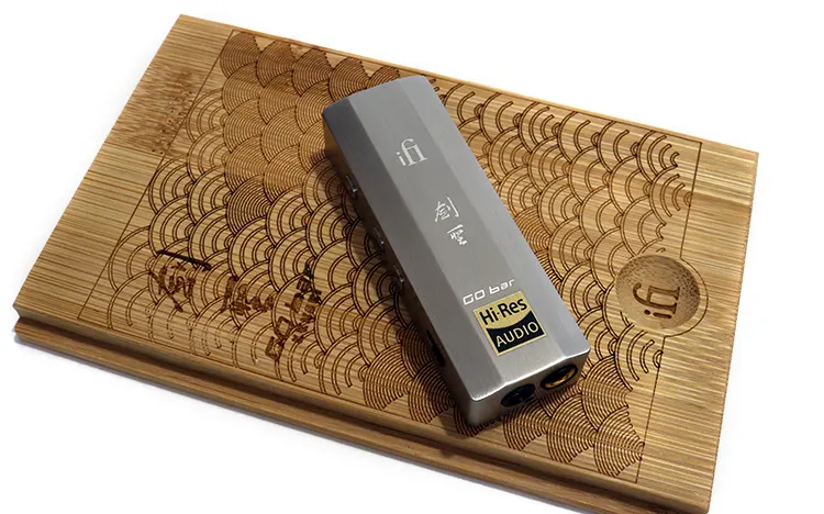 iFi Audio GO bar Kensei on bamboo box lid