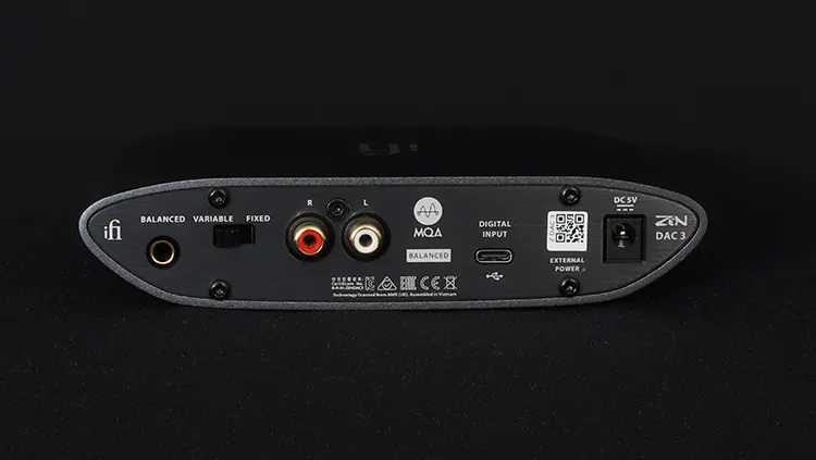 iFi audio ZEN DAC 3 rear panel