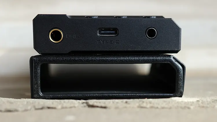 TempoTec V3 bottom panel on leather case